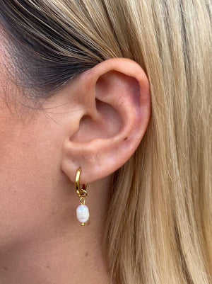 The Oceana Earring The Oceana Earring