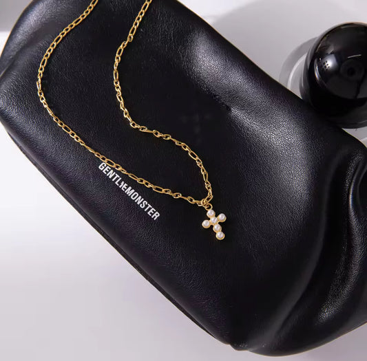 The Devine Pearl Necklace