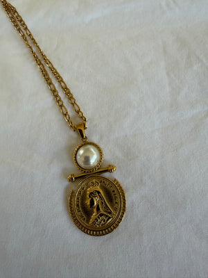 The Pearl Drop Necklace